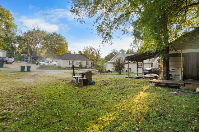 403 Victoria St, Pulaski, TN 38478