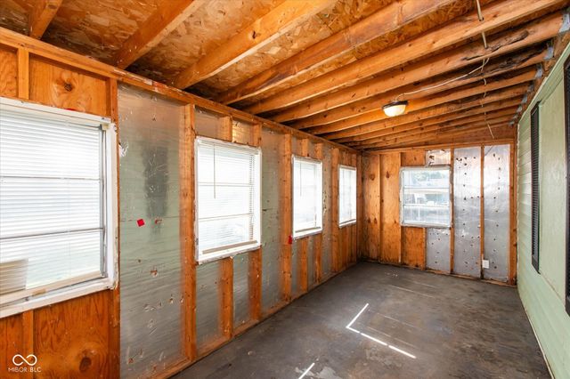 602 S Lyons Avenue, Indianapolis, IN 46241