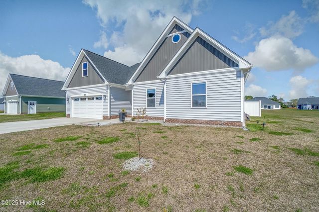304 Sailors Way, Elizabeth City, NC 27909