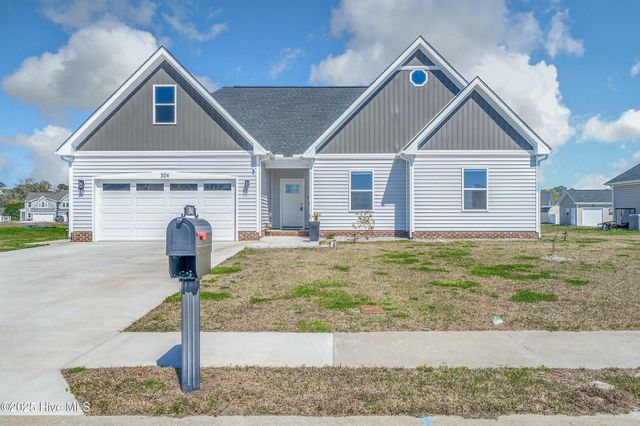 304 Sailors Way, Elizabeth City, NC 27909