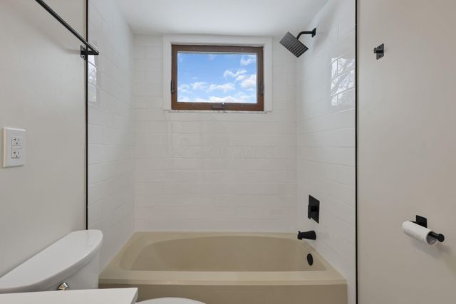 4001 Yukon Avenue, Groveport, OH 43125