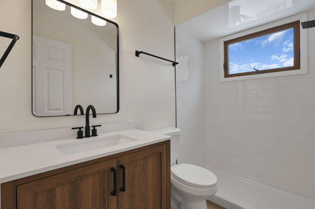 4001 Yukon Avenue, Groveport, OH 43125