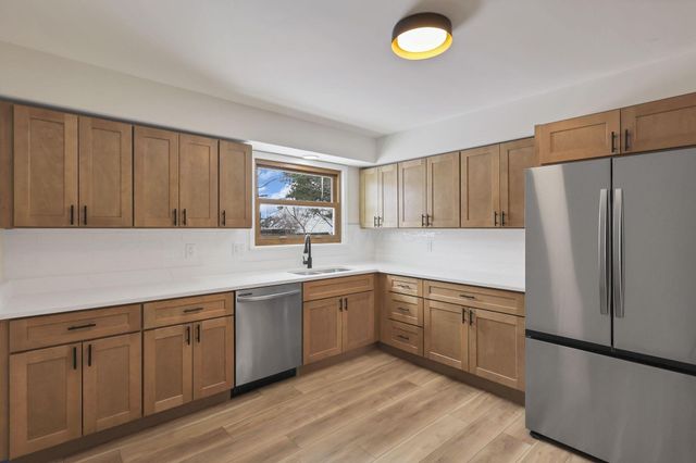 4001 Yukon Avenue, Groveport, OH 43125