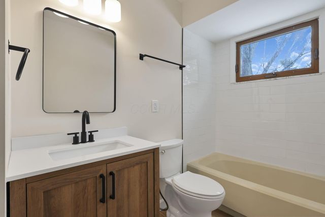 4001 Yukon Avenue, Groveport, OH 43125