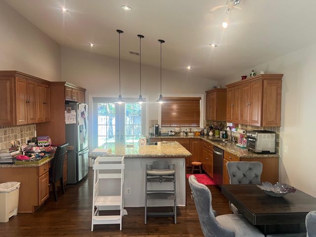405 NE 12th Avenue, Fort Lauderdale, FL 33301
