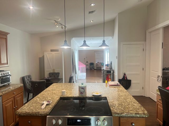 405 NE 12th Avenue, Fort Lauderdale, FL 33301
