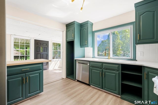 175 Moody Street, Bristol, CT 06010