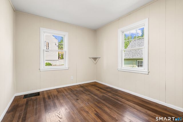 175 Moody Street, Bristol, CT 06010