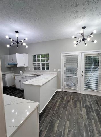 1976 Longwood Court, Lithonia, GA 30058