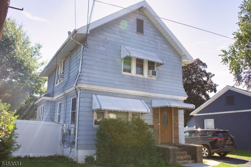 217 Drake Ave, Roselle Boro, NJ 07203