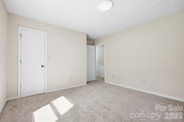 424 Holland Drive, Statesville, NC 28677