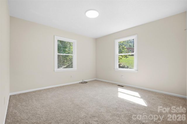 424 Holland Drive, Statesville, NC 28677