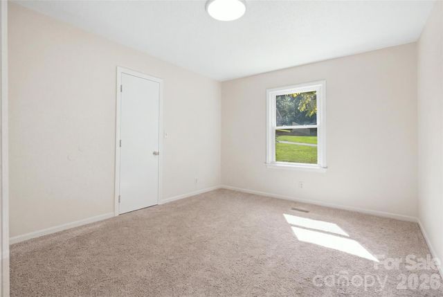 424 Holland Drive, Statesville, NC 28677
