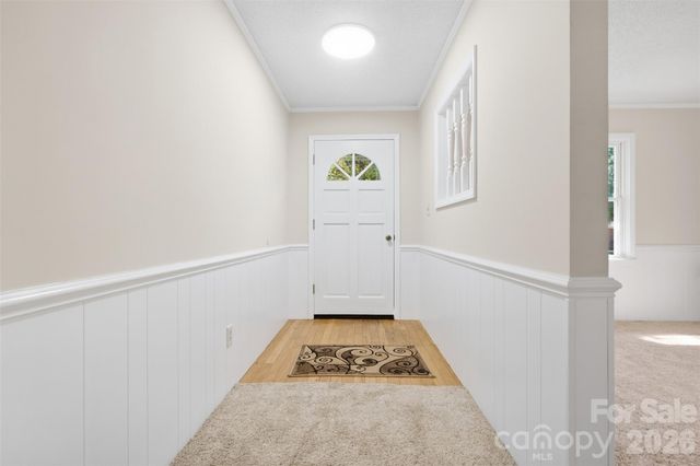 424 Holland Drive, Statesville, NC 28677