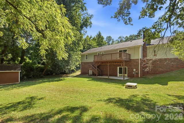 424 Holland Drive, Statesville, NC 28677