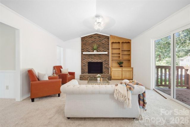 424 Holland Drive, Statesville, NC 28677