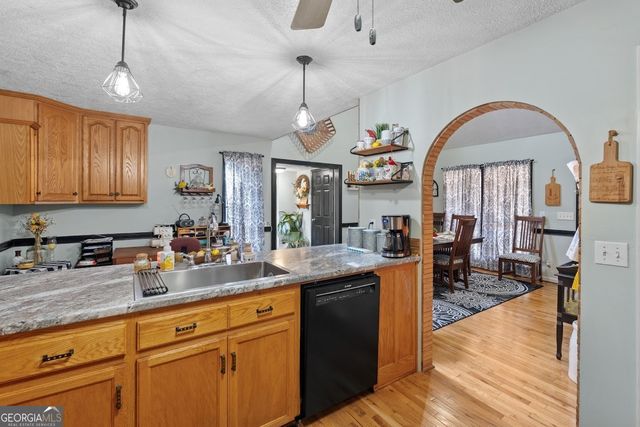 227 County Road 71, Heflin, AL 36264