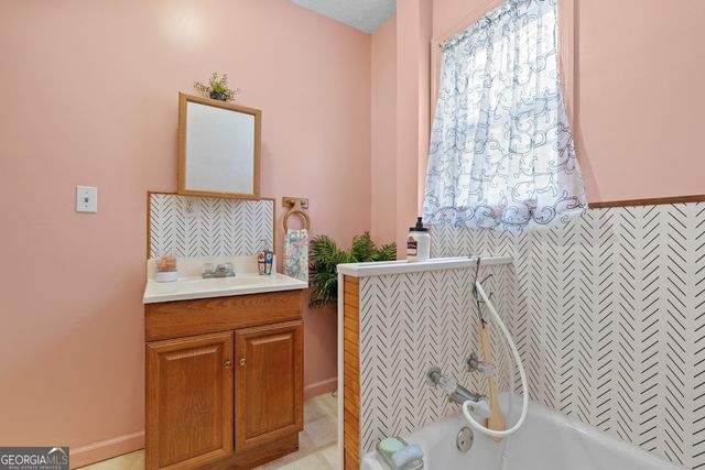 227 County Road 71, Heflin, AL 36264