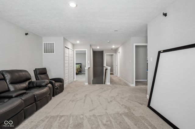 11802 Winnower Loop, Noblesville, IN 46060