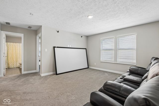 11802 Winnower Loop, Noblesville, IN 46060