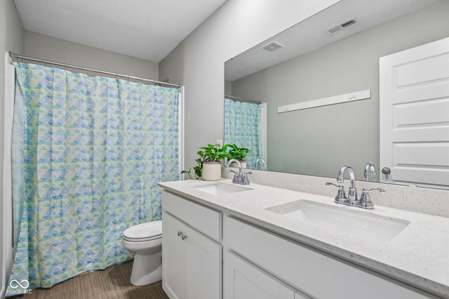 11802 Winnower Loop, Noblesville, IN 46060