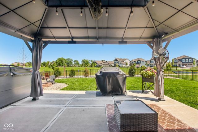 11802 Winnower Loop, Noblesville, IN 46060
