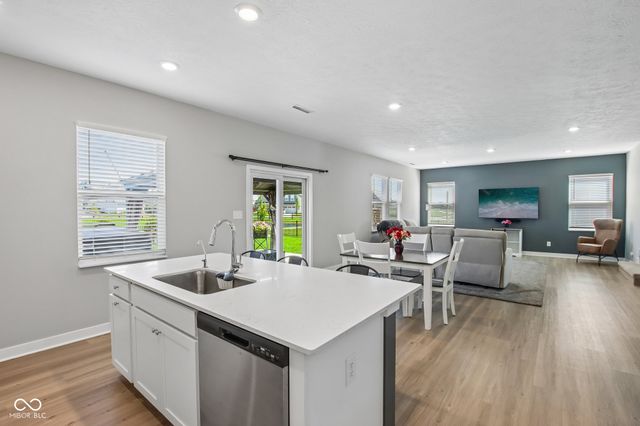 11802 Winnower Loop, Noblesville, IN 46060