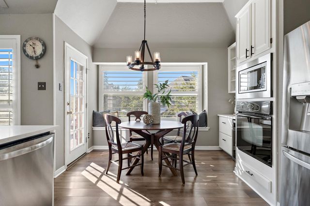 11503 Kempwood DR, Austin, TX 78750