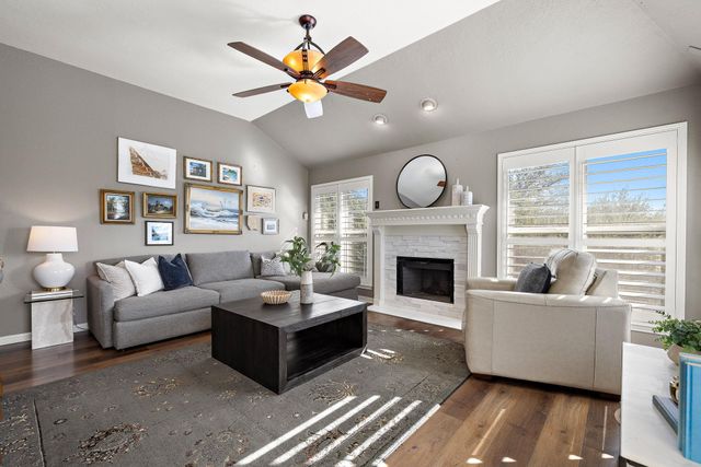 11503 Kempwood DR, Austin, TX 78750