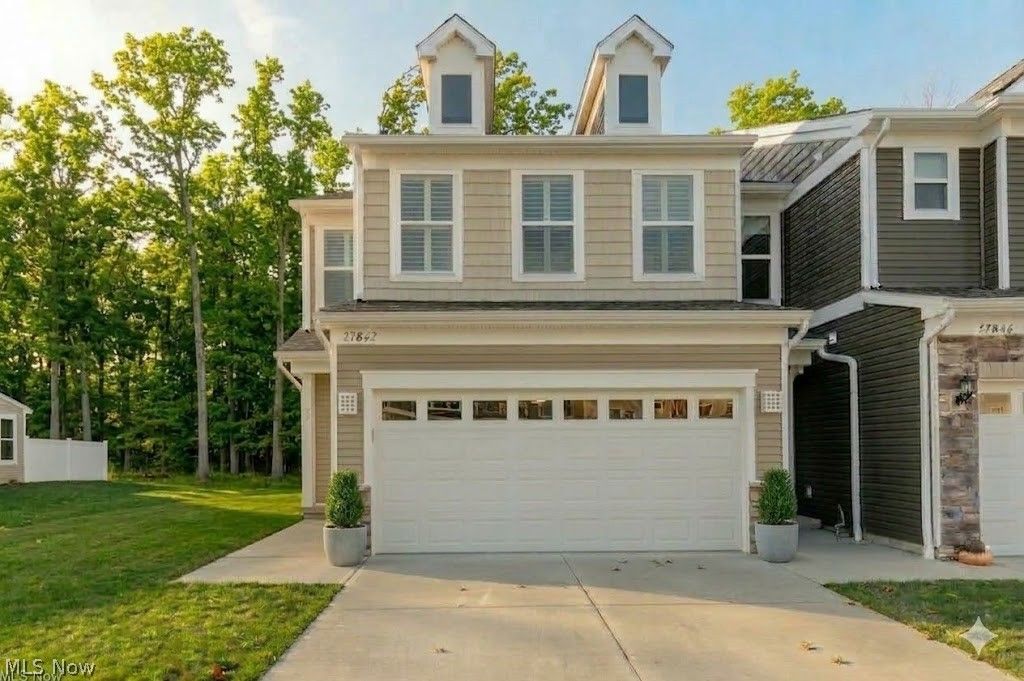 27842 Birchwood Court, Westlake, OH 44145