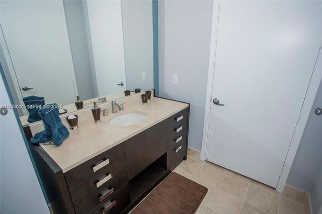 18201 Collins Avenue 3802, Sunny Isles Beach, FL 33160