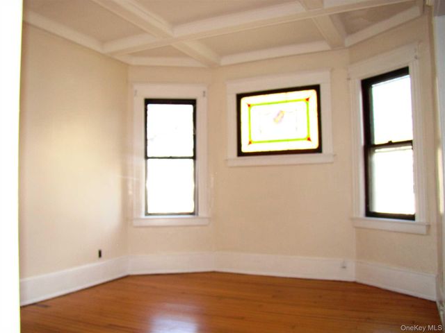 10 Worrall Avenue 2, Poughkeepsie, NY 12603