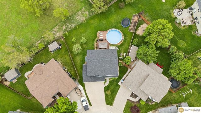 18635 Ohern Circle, Omaha, NE 68135