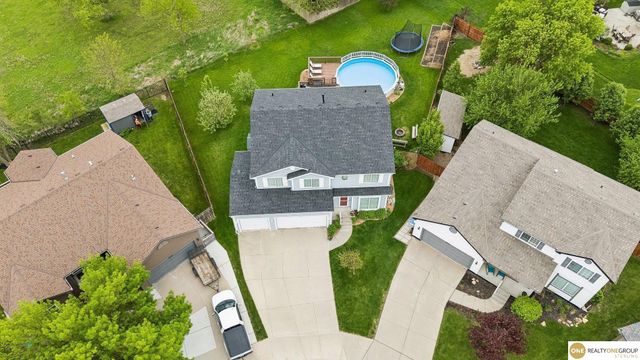 18635 Ohern Circle, Omaha, NE 68135
