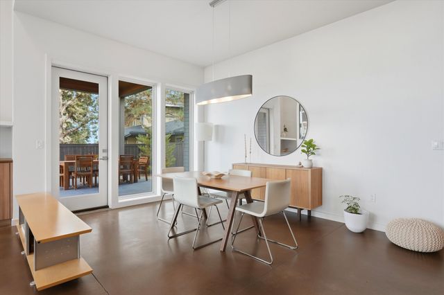 3429 NW Bryce Canyon Lane, Bend, OR 97703