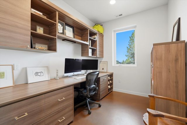 3429 NW Bryce Canyon Lane, Bend, OR 97703