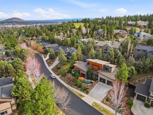 3429 NW Bryce Canyon Lane, Bend, OR 97703