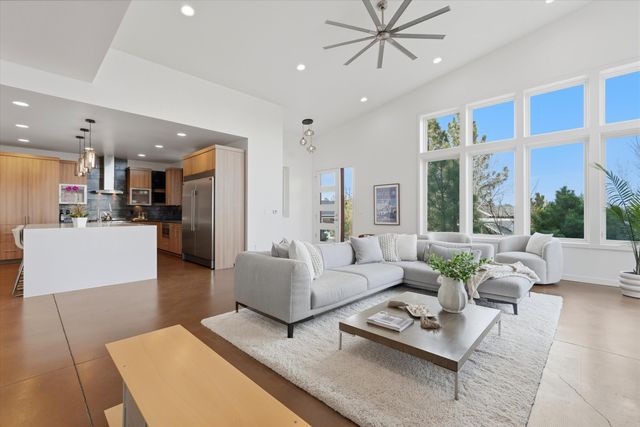 3429 NW Bryce Canyon Lane, Bend, OR 97703