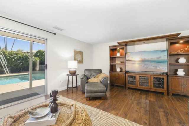 9697 Bundy Drive, Santee, CA 92071