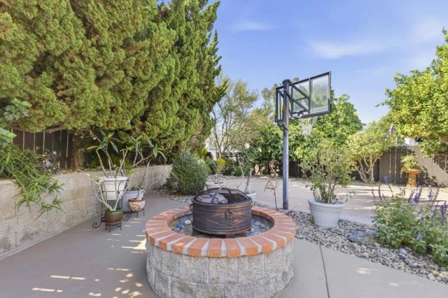 9697 Bundy Drive, Santee, CA 92071