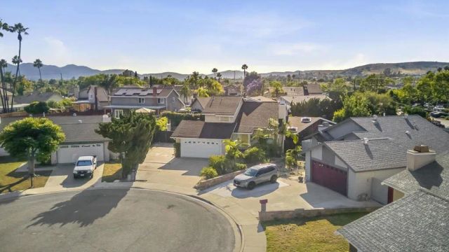 9697 Bundy Drive, Santee, CA 92071