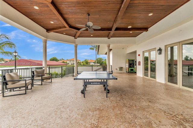 7965 SW 195th St, Cutler Bay, FL 33157