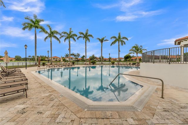 7965 SW 195th St, Cutler Bay, FL 33157