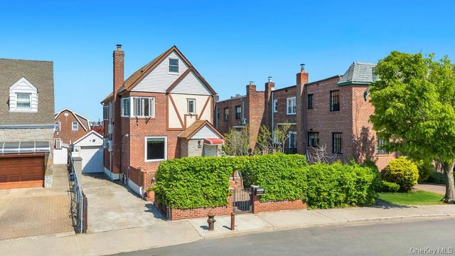 6210 Boelsen Crescent, Rego Park, NY 11374