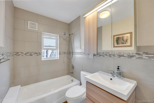 6210 Boelsen Crescent, Rego Park, NY 11374