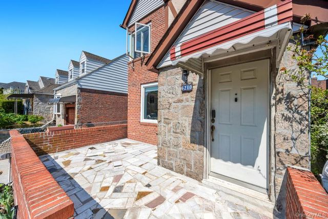 6210 Boelsen Crescent, Rego Park, NY 11374