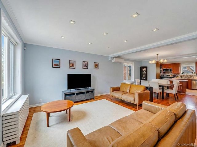 6210 Boelsen Crescent, Rego Park, NY 11374