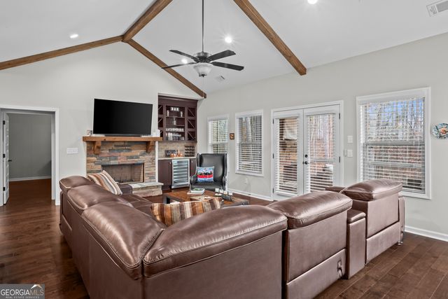 106 Navaho Court, Waleska, GA 30183