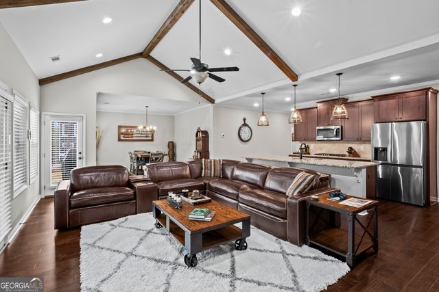 106 Navaho Court, Waleska, GA 30183