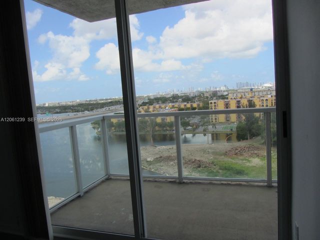 5077 NW 7 1211, Miami, FL 33126